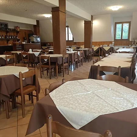 Passo Del Lupo Hotel 3*